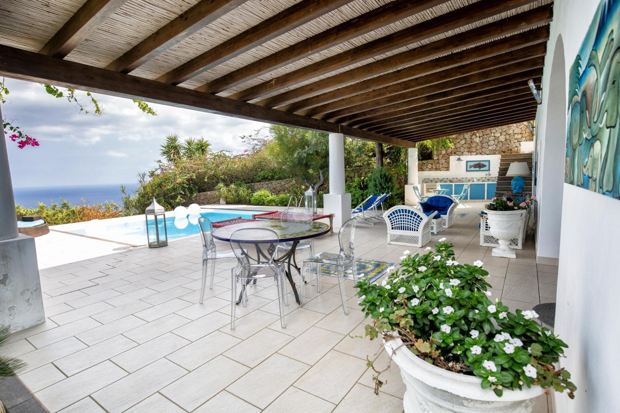 Sealight Villa Lipari - Vista E Piscina المظهر الخارجي الصورة